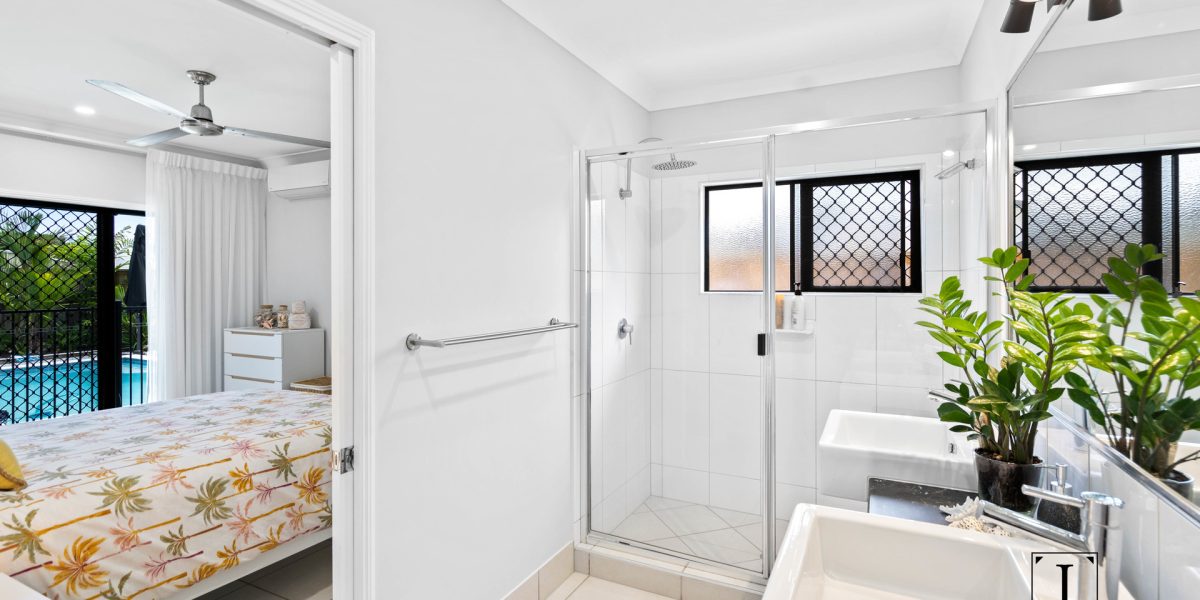 13 Bowline Place, Trinity Beach, QLD 4879 AUS