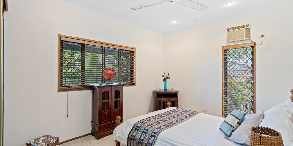 34 Petersen Street, Trinity Beach, QLD 4879 AUS