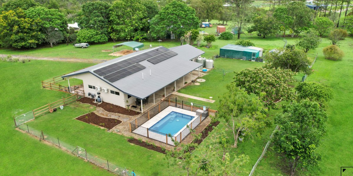 3 Emerald Heights Road, Mareeba, QLD 4880 AUS