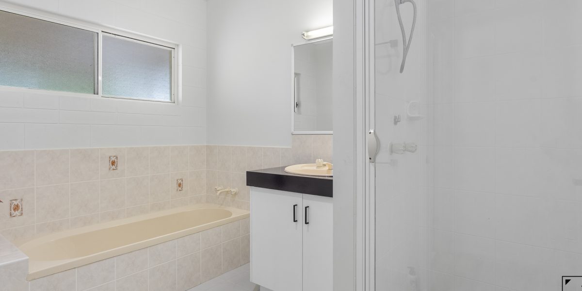 3 Emerald Heights Road, Mareeba, QLD 4880 AUS