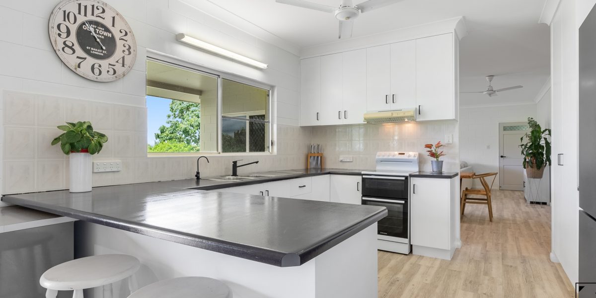 3 Emerald Heights Road, Mareeba, QLD 4880 AUS