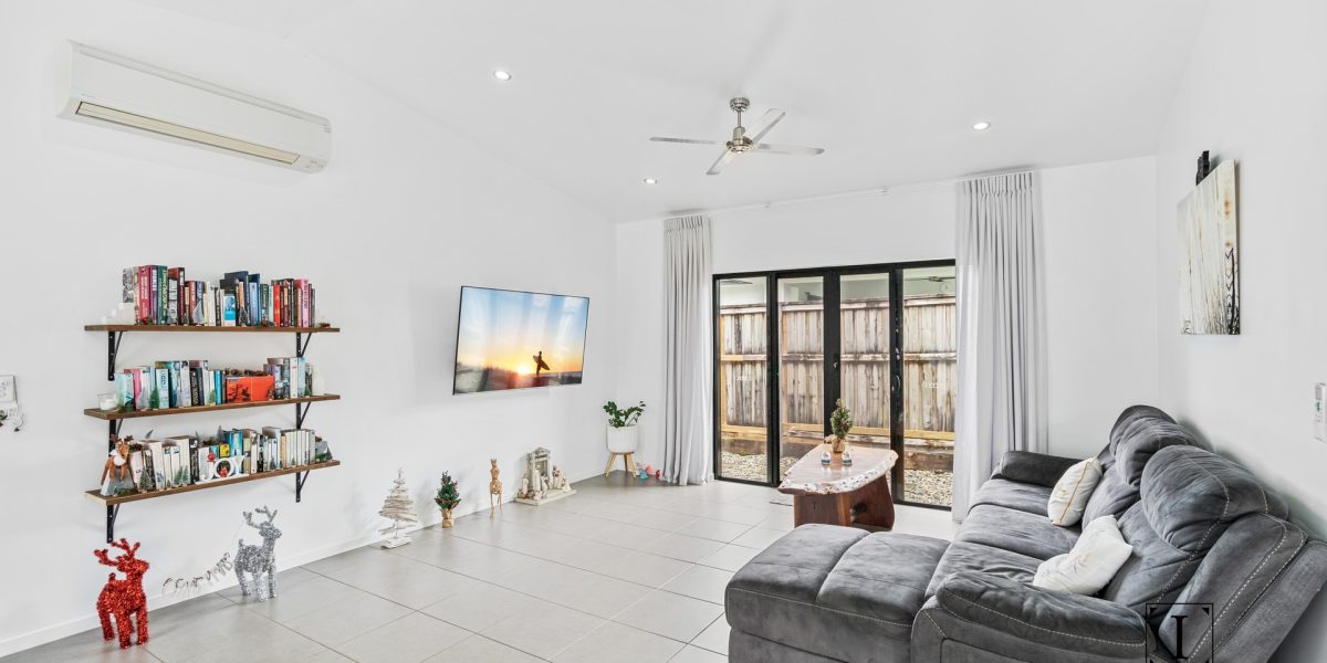 104 Roberts Drive, Trinity Beach, QLD 4879 AUS