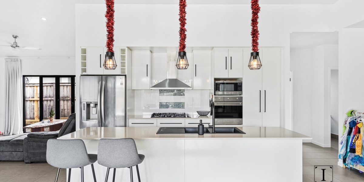 104 Roberts Drive, Trinity Beach, QLD 4879 AUS