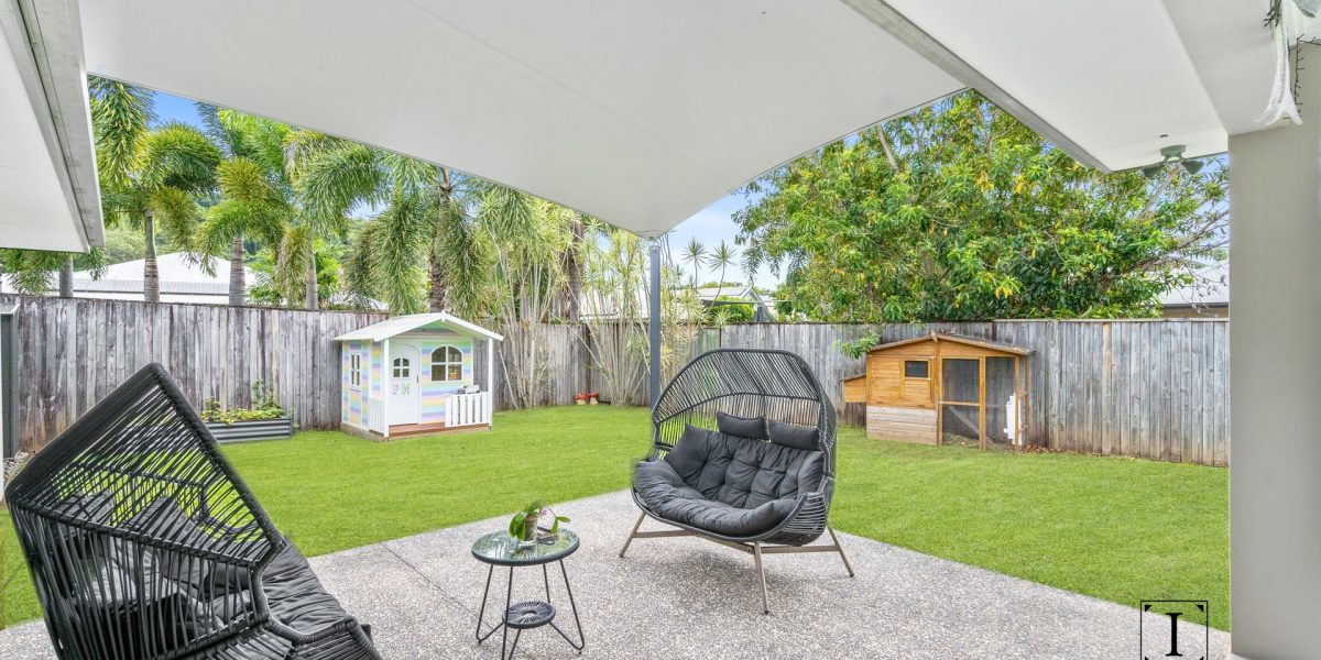 104 Roberts Drive, Trinity Beach, QLD 4879 AUS