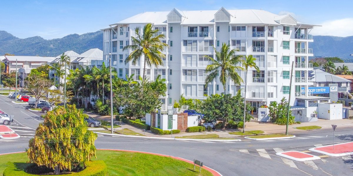 7/199-201 Lake Street, Cairns North, QLD 4870 AUS