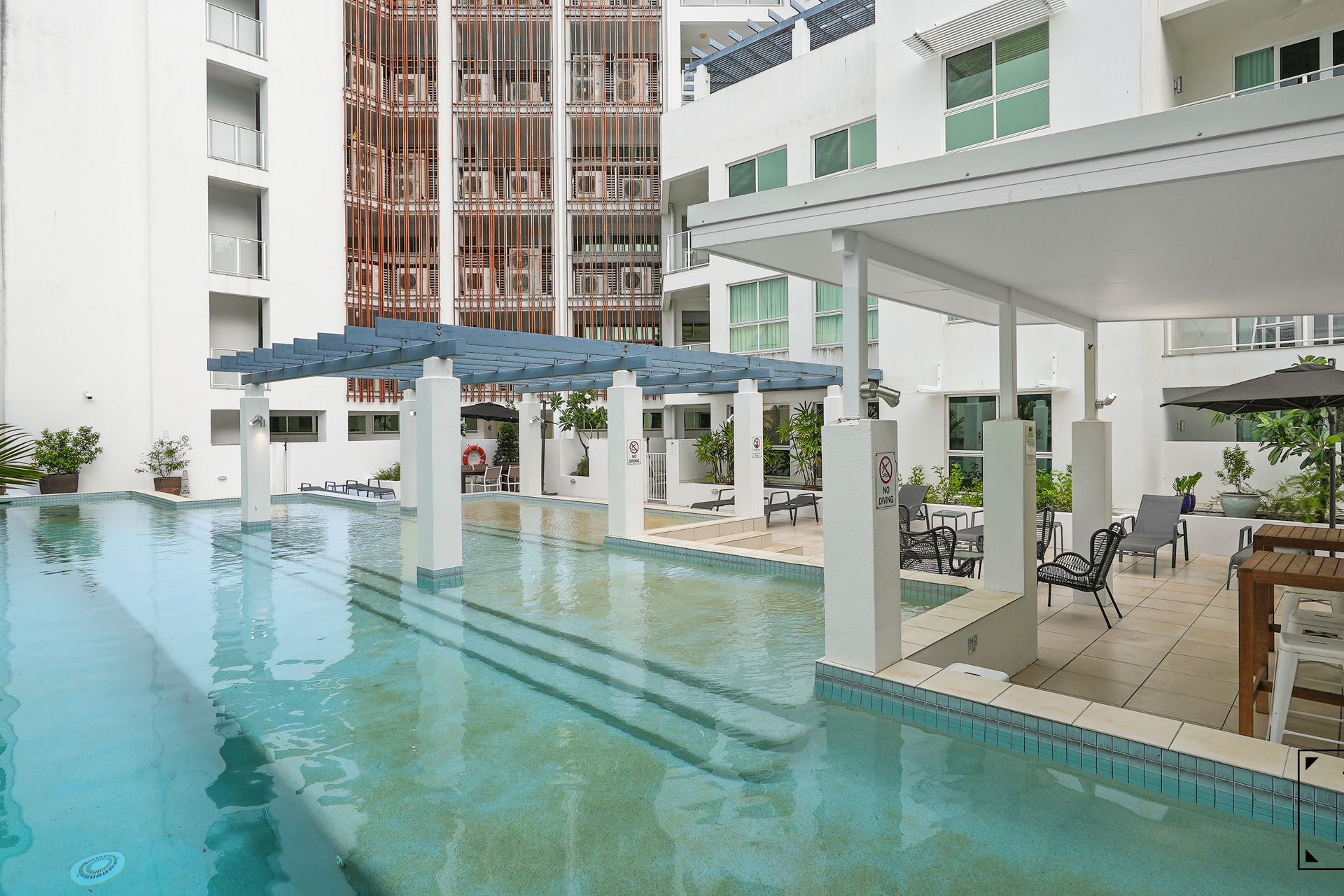 7/199-201 Lake Street, Cairns North, QLD 4870 AUS