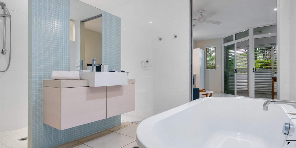 7/199-201 Lake Street, Cairns North, QLD 4870 AUS