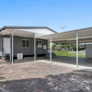 6 Jacaranda Close, Manunda, QLD 4870 AUS