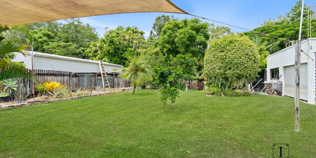 98 Baronia Crescent, Holloways Beach, QLD 4878 AUS