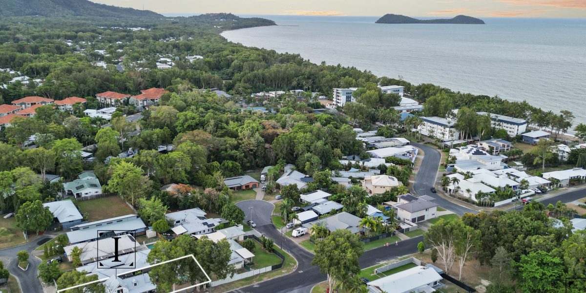 2 Saunders Court, Clifton Beach, QLD 4879 AUS