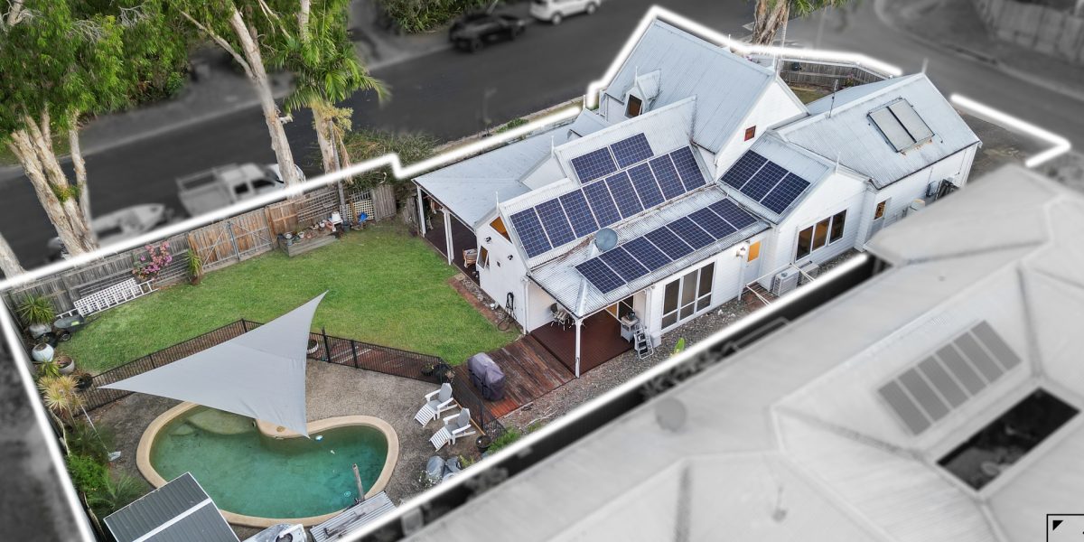 2 Saunders Court, Clifton Beach, QLD 4879 AUS