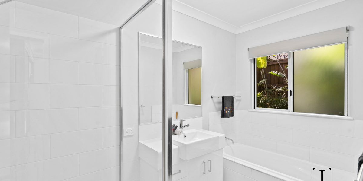 13 Flow Close, Trinity Beach, QLD 4879 AUS