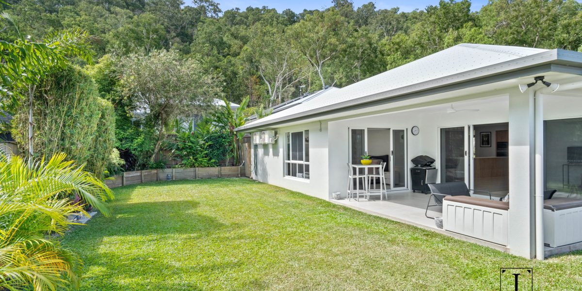 13 Flow Close, Trinity Beach, QLD 4879 AUS