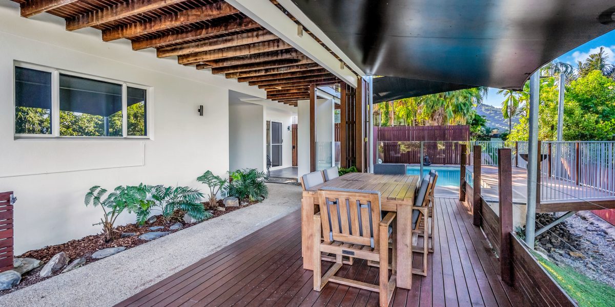 8 Seascape Close, Palm Cove, QLD 4879 AUS