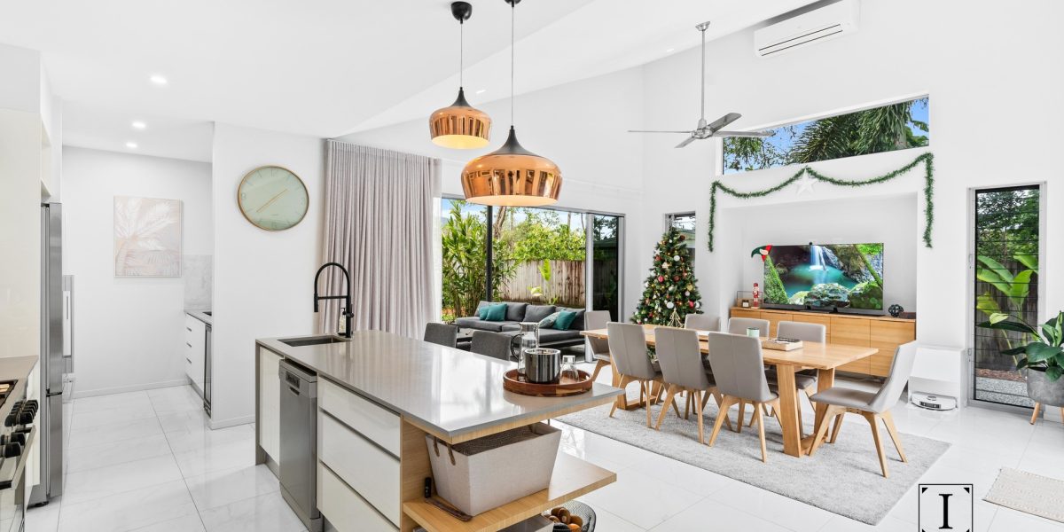 24 Midship Street, Trinity Beach, QLD 4879 AUS