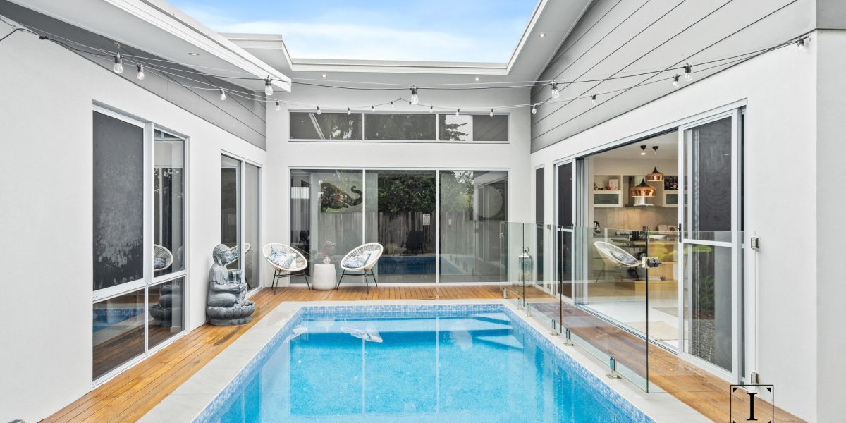 24 Midship Street, Trinity Beach, QLD 4879 AUS