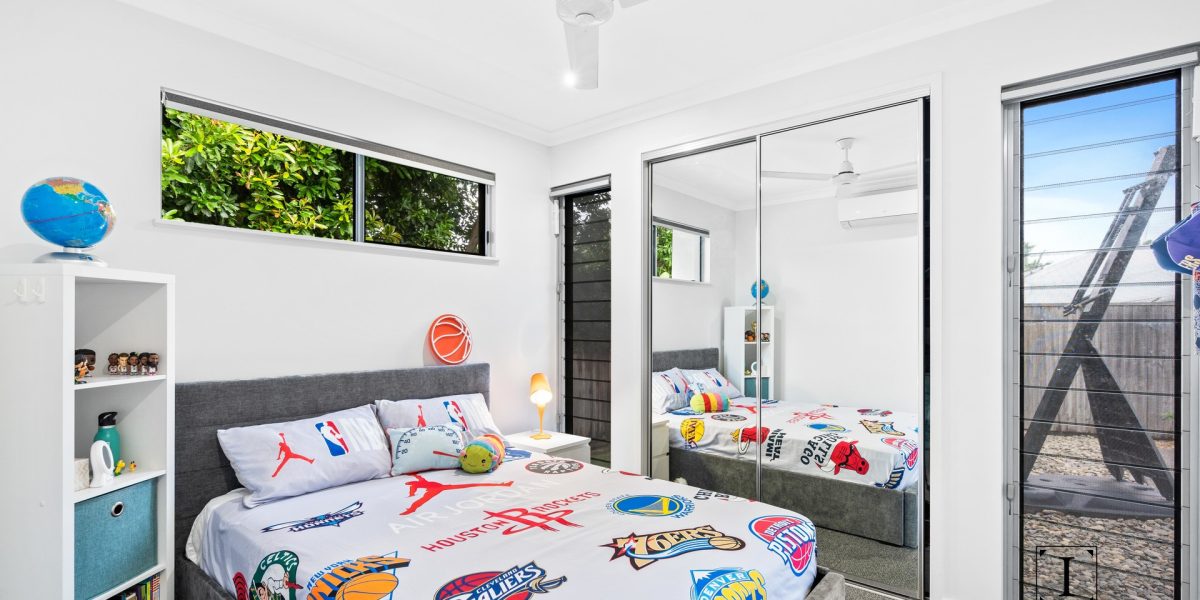 24 Midship Street, Trinity Beach, QLD 4879 AUS