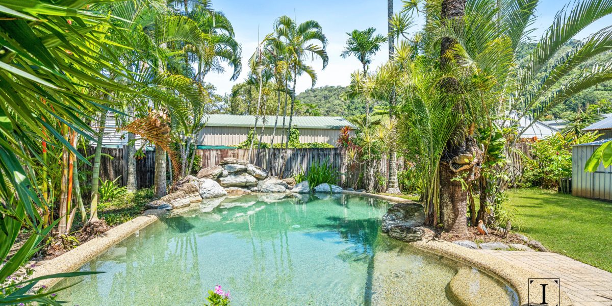 13 Passchendaele Street, Stratford, QLD 4870 AUS