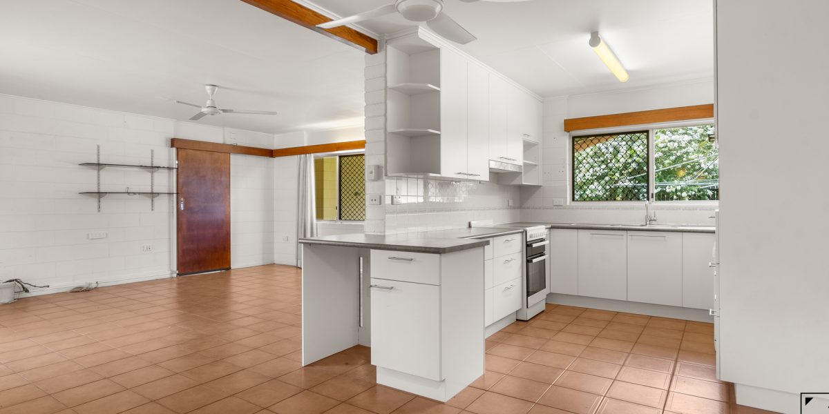 117-119 Greenslopes Street, Edge Hill, QLD 4870 AUS