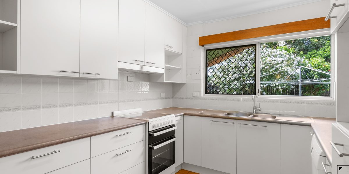 117-119 Greenslopes Street, Edge Hill, QLD 4870 AUS