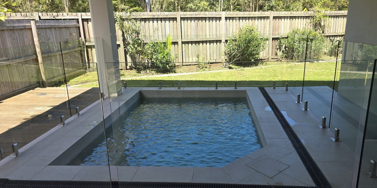 8 Headsail Drive, Trinity Beach, QLD 4879 AUS