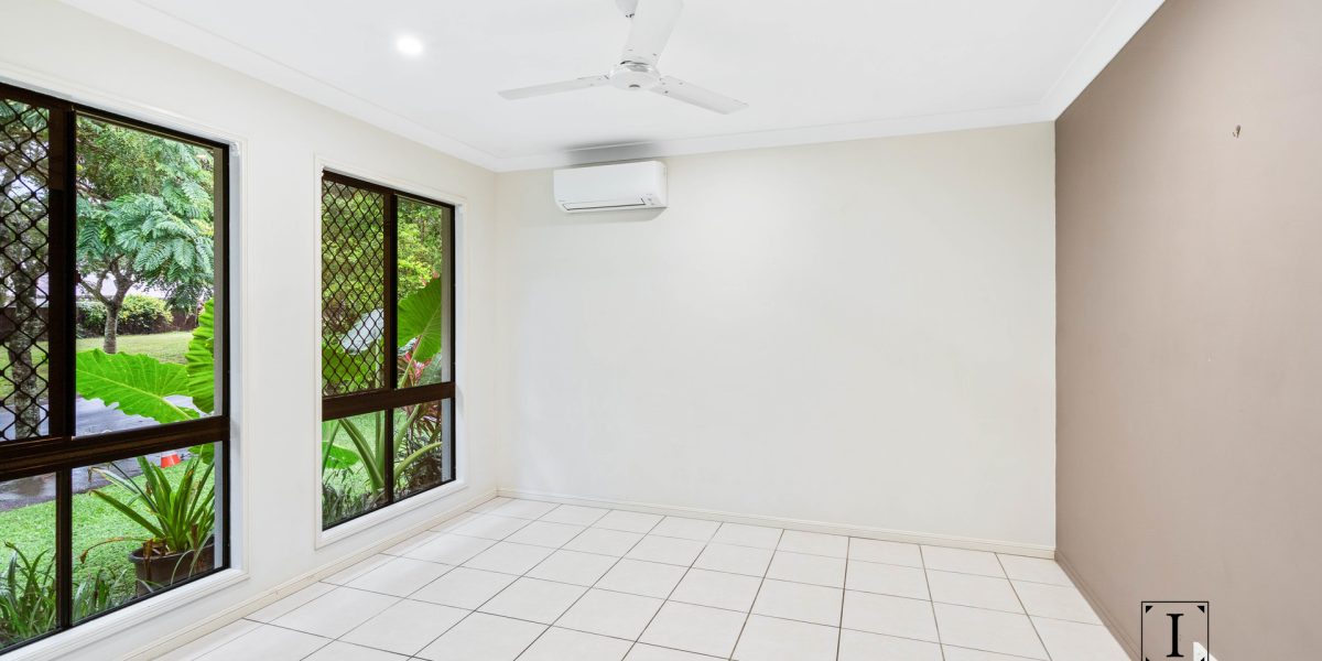 109 Gamburra Drive, Redlynch, QLD 4870 AUS