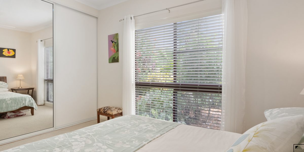 10 Castaways Close, Kewarra Beach, QLD 4879 AUS