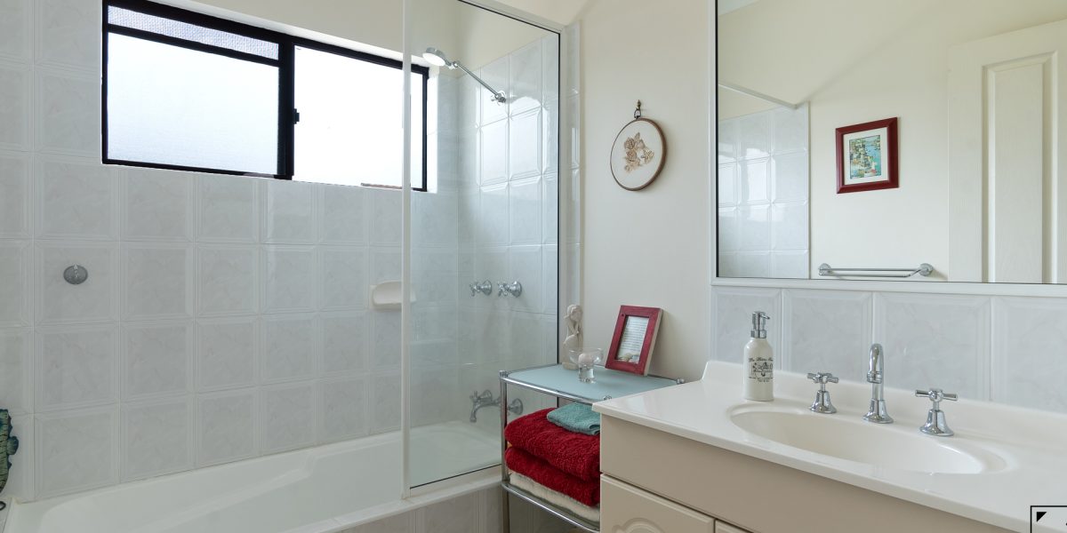 10 Castaways Close, Kewarra Beach, QLD 4879 AUS