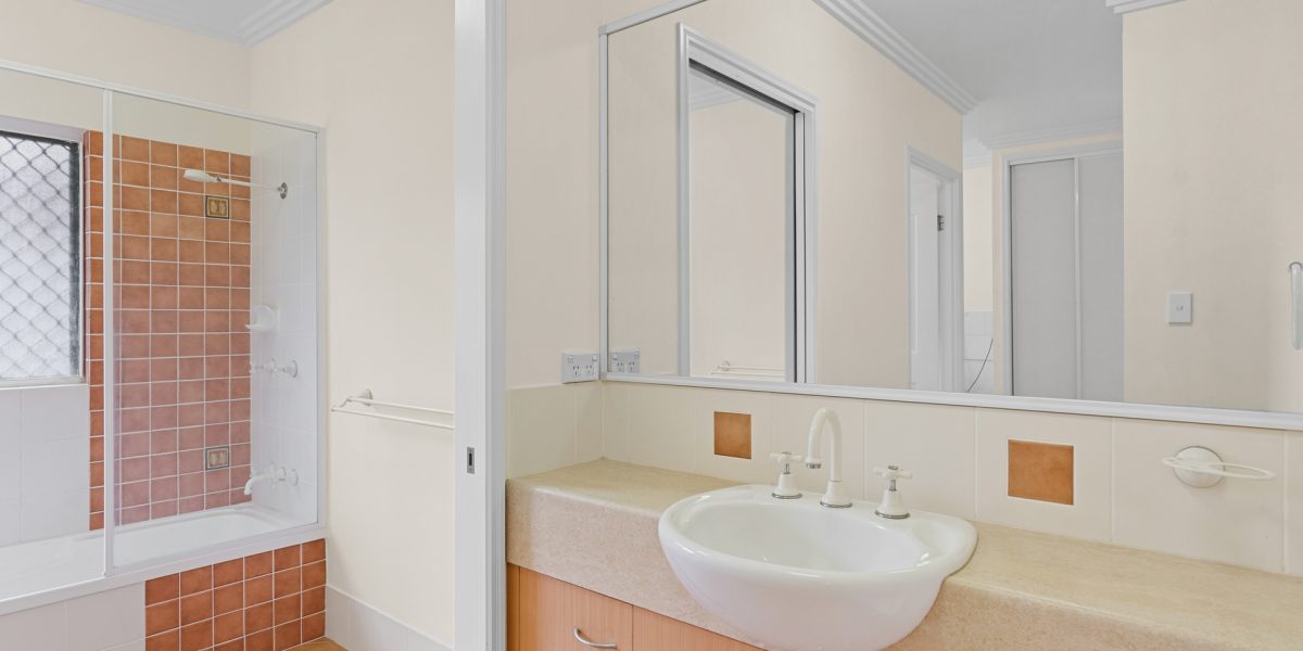12 Ellis Close, Kewarra Beach, QLD 4879 AUS