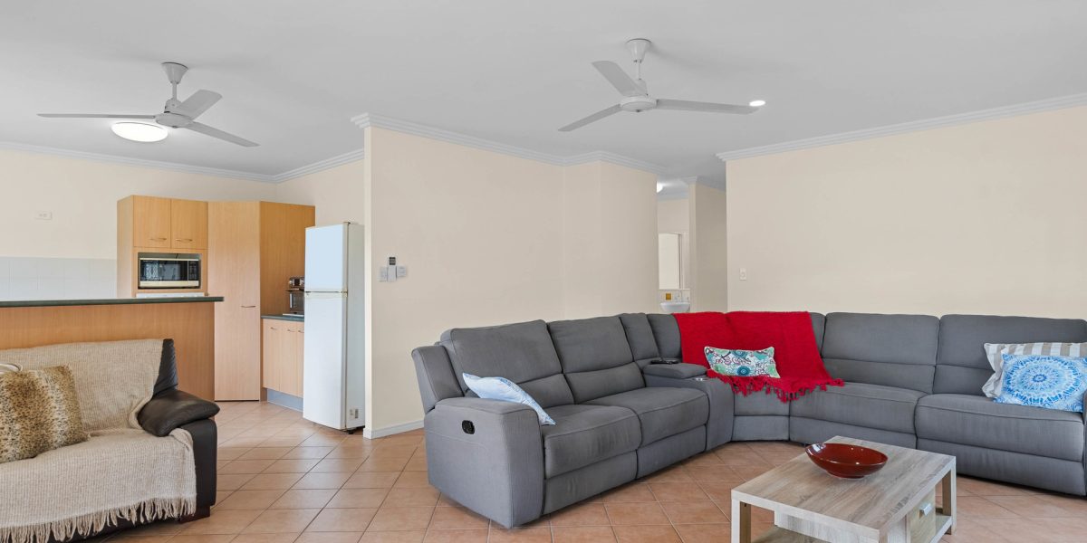 12 Ellis Close, Kewarra Beach, QLD 4879 AUS