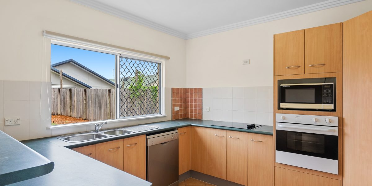 12 Ellis Close, Kewarra Beach, QLD 4879 AUS