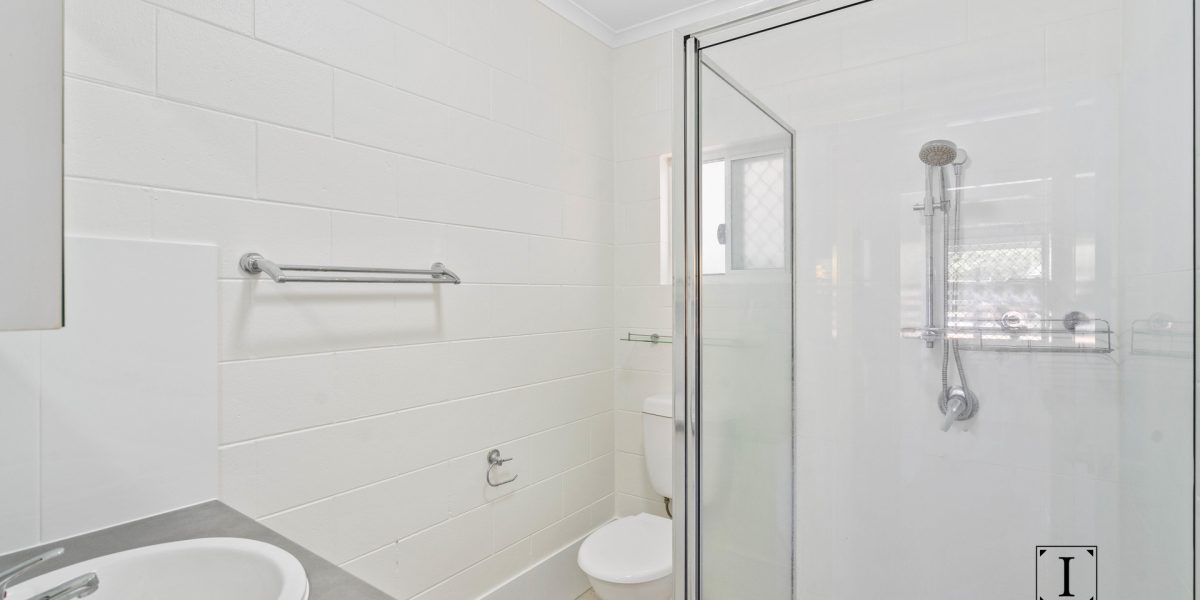 2/14 Palm Street, Holloways Beach, QLD 4878 AUS