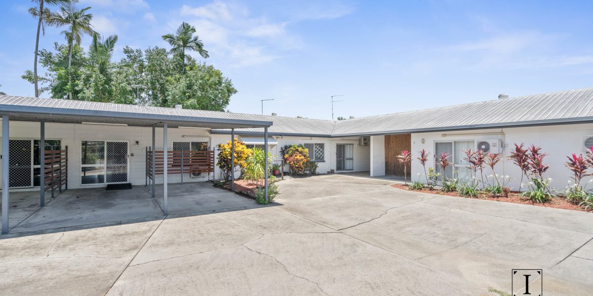2/14 Palm Street, Holloways Beach, QLD 4878 AUS