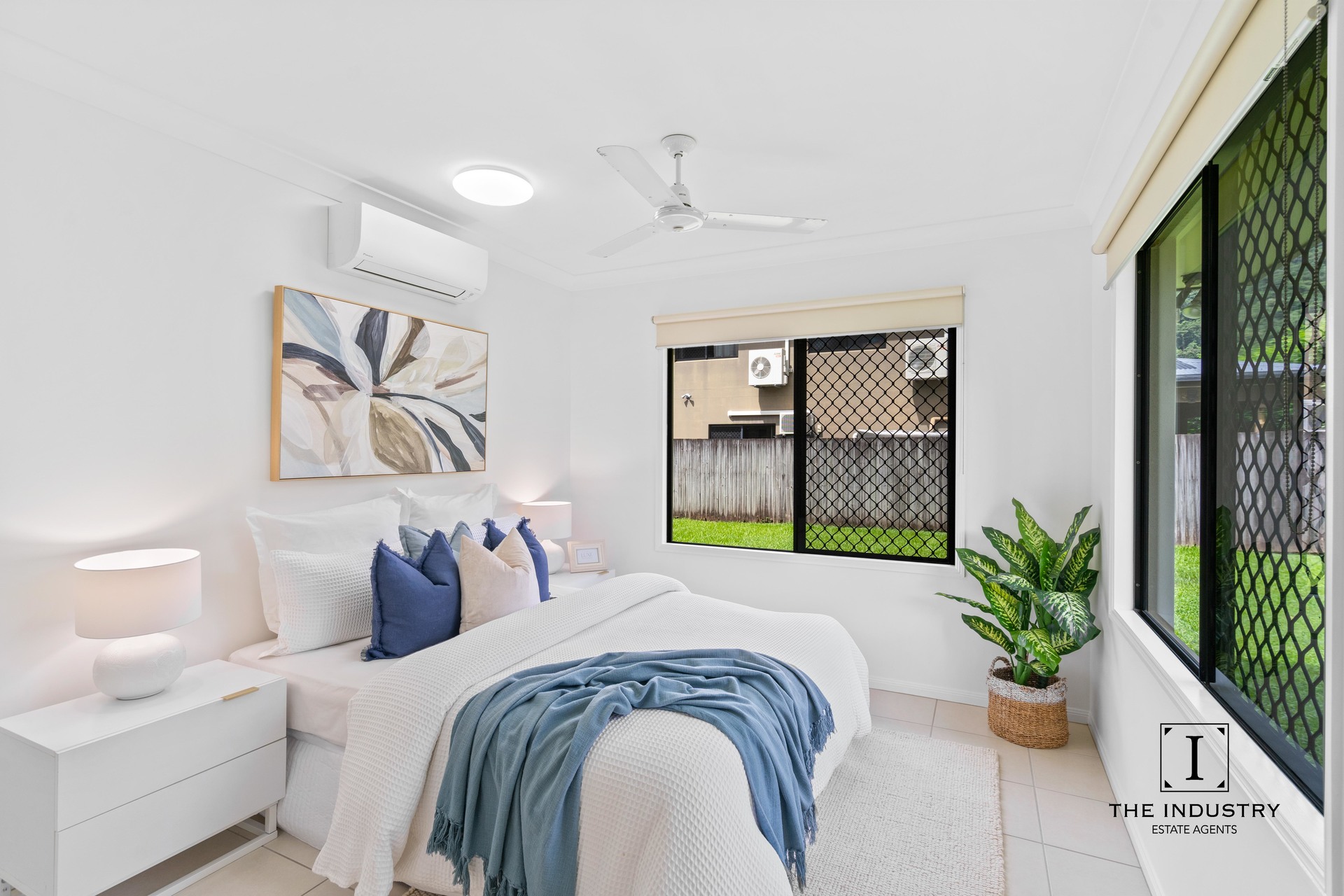 8 Heysen Close, Redlynch, QLD 4870 AUS