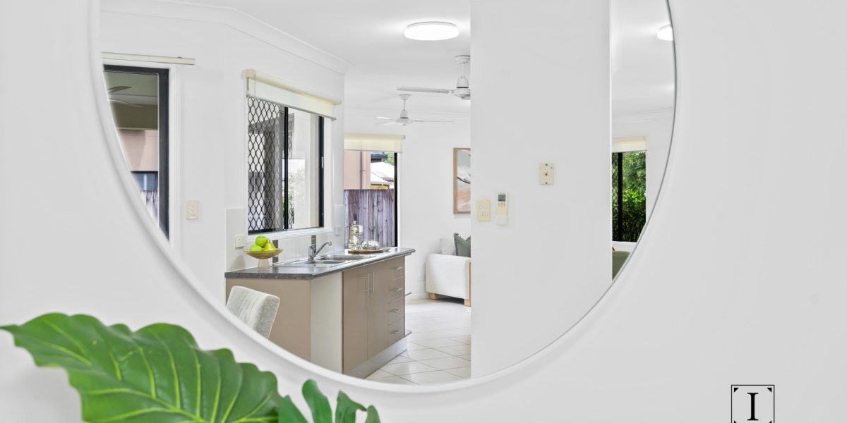 8 Heysen Close, Redlynch, QLD 4870 AUS