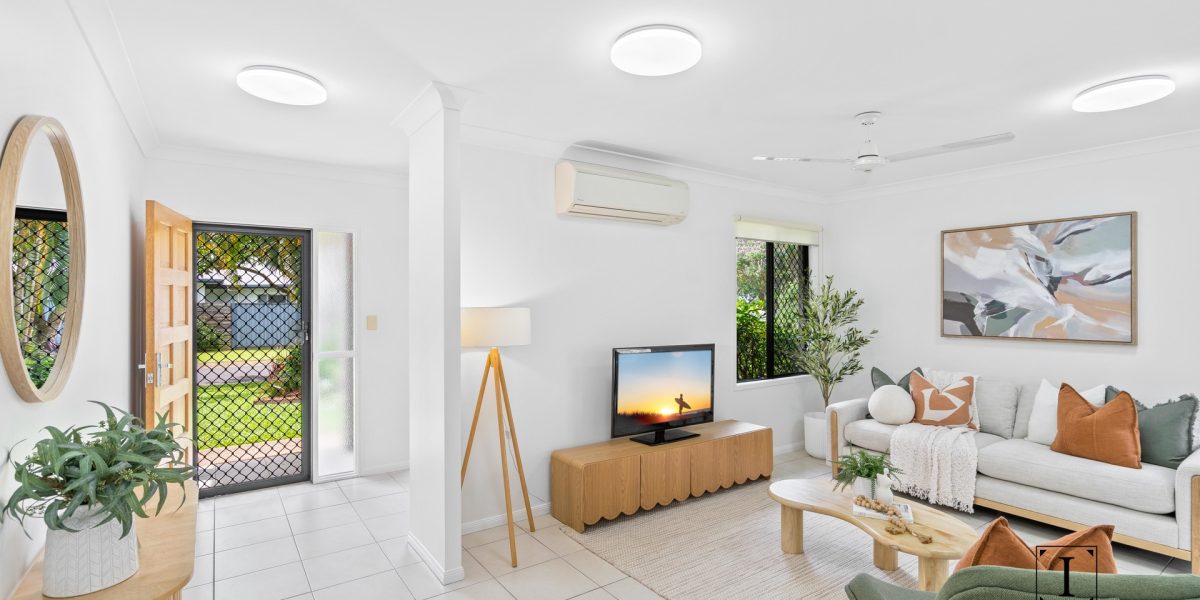8 Heysen Close, Redlynch, QLD 4870 AUS