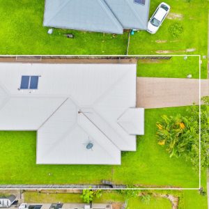 8 Heysen Close, Redlynch, QLD 4870 AUS