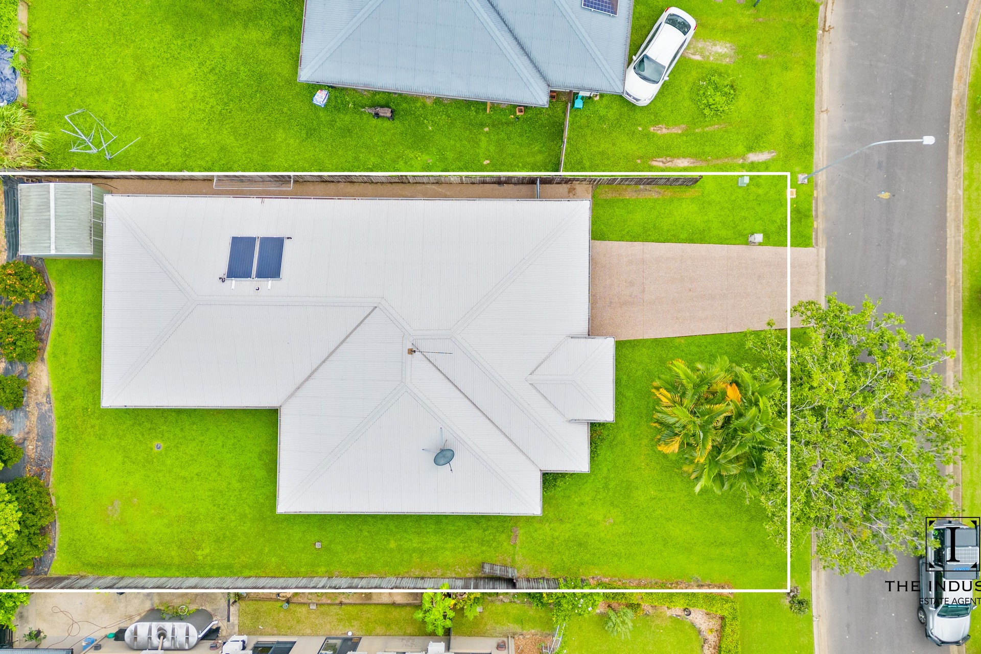 8 Heysen Close, Redlynch, QLD 4870 AUS