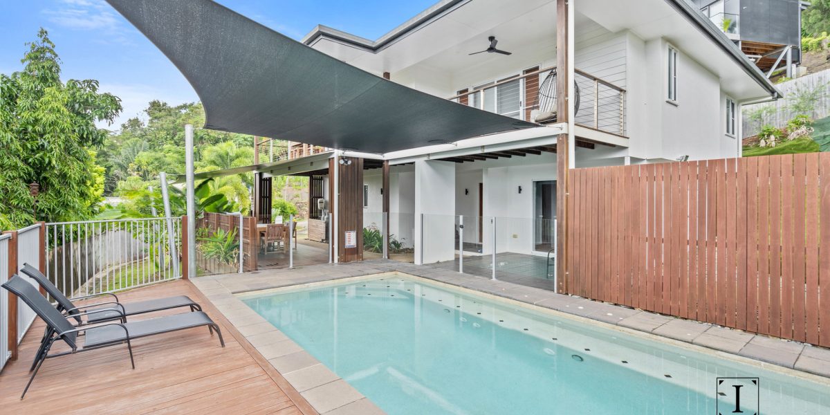 8 Seascape Close, Palm Cove, QLD 4879 AUS