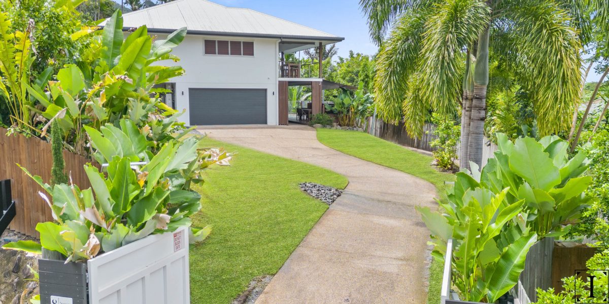 8 Seascape Close, Palm Cove, QLD 4879 AUS