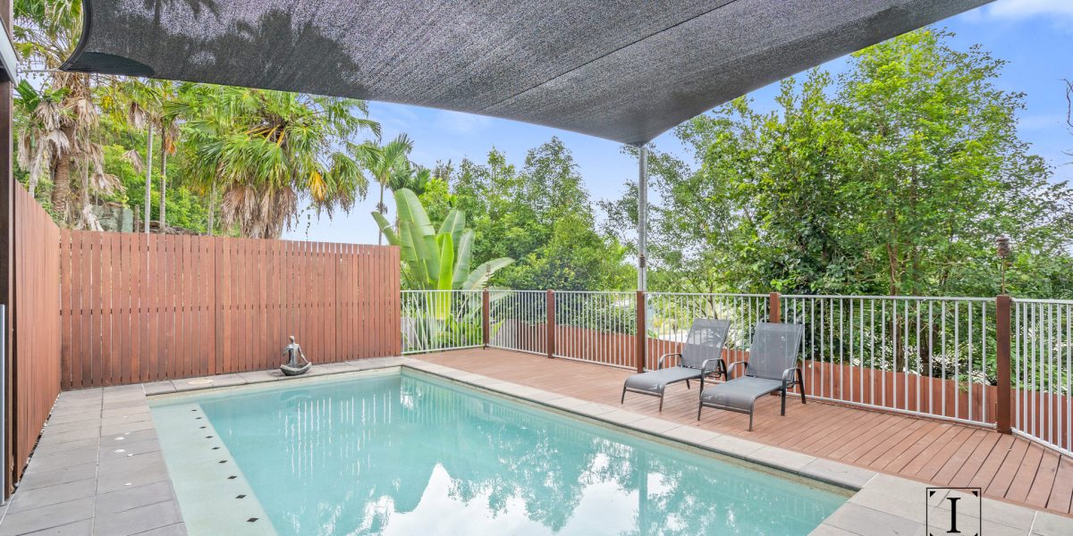 8 Seascape Close, Palm Cove, QLD 4879 AUS
