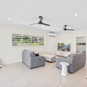 8 Seascape Close, Palm Cove, QLD 4879 AUS