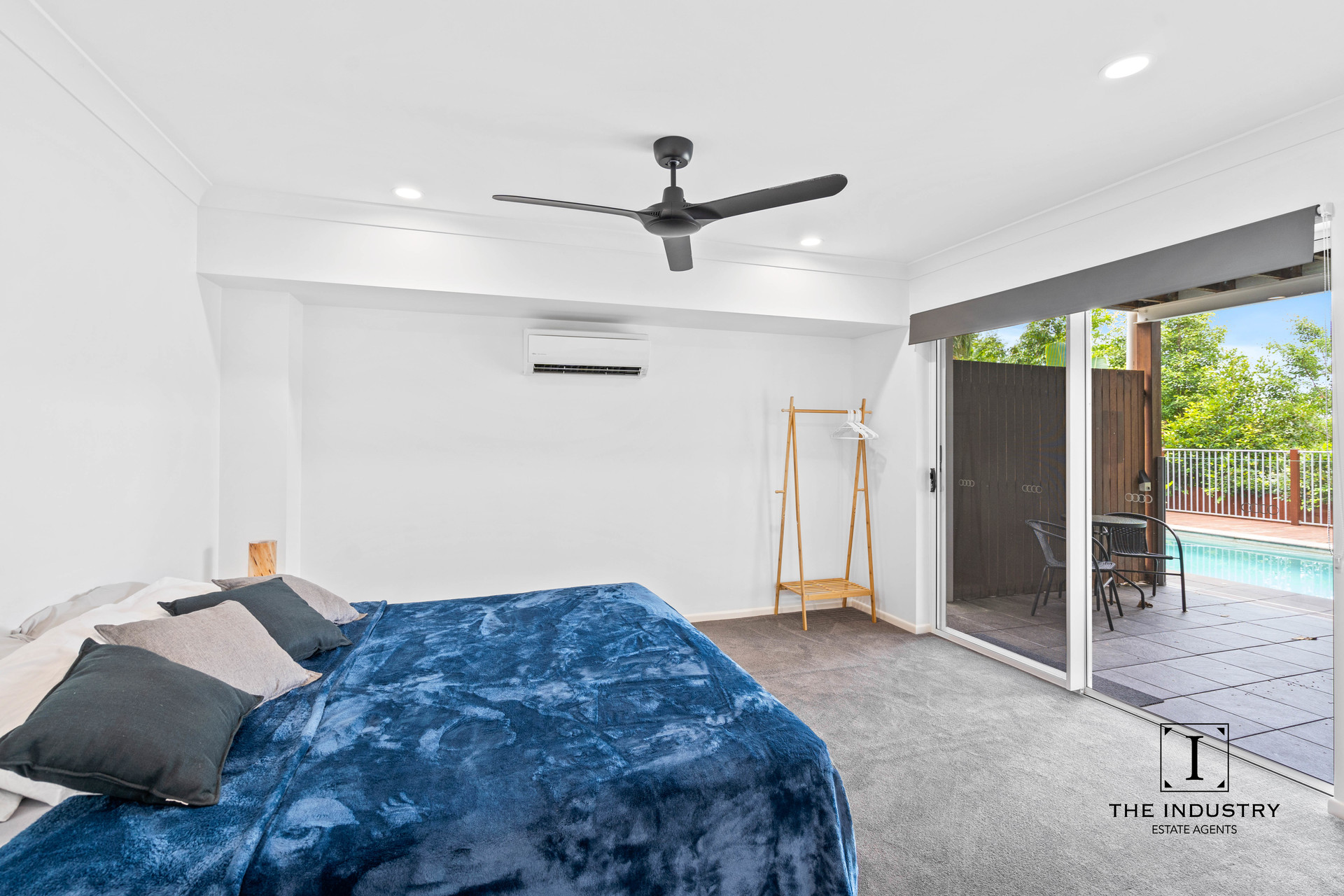 8 Seascape Close, Palm Cove, QLD 4879 AUS