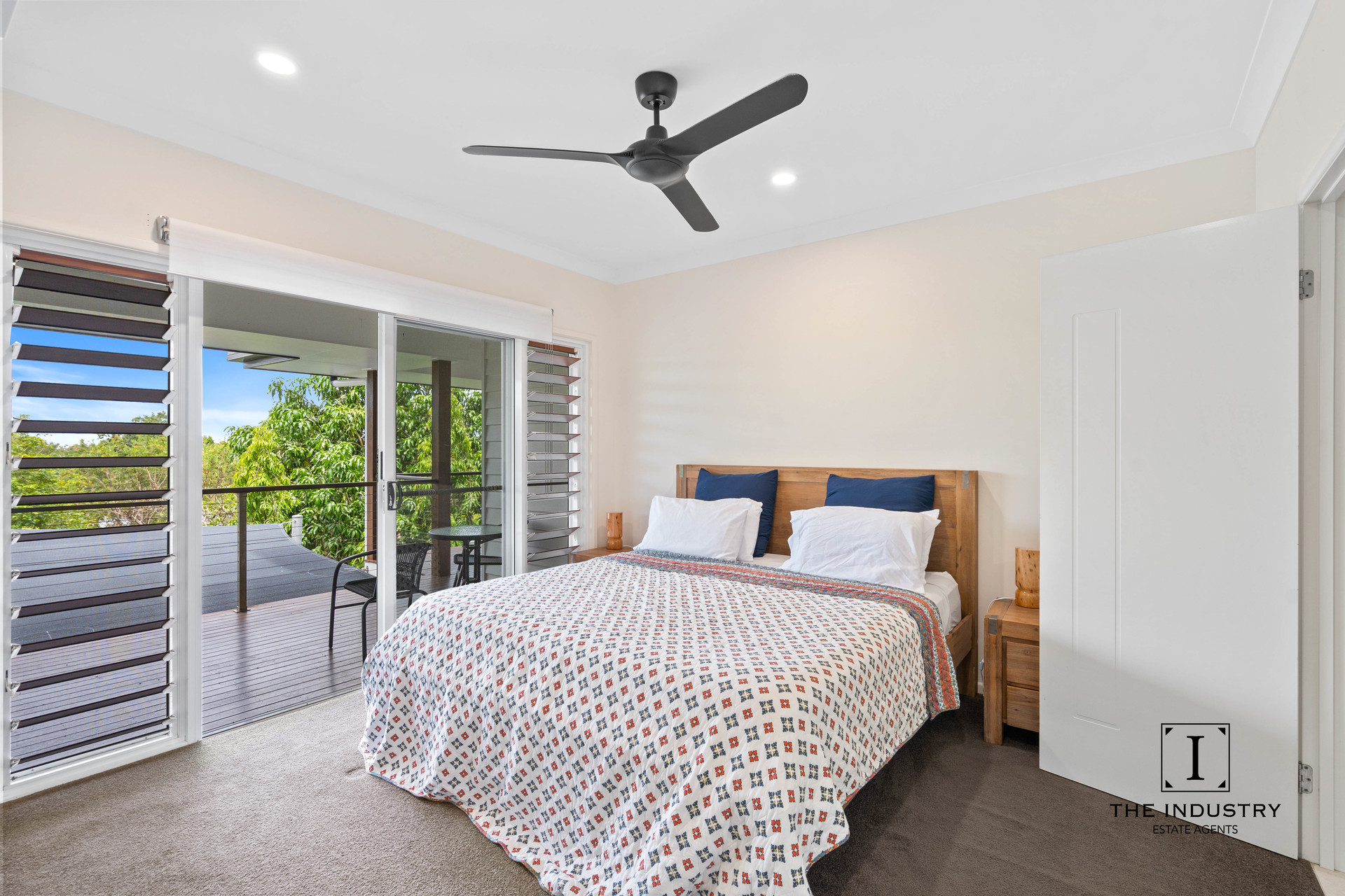 8 Seascape Close, Palm Cove, QLD 4879 AUS