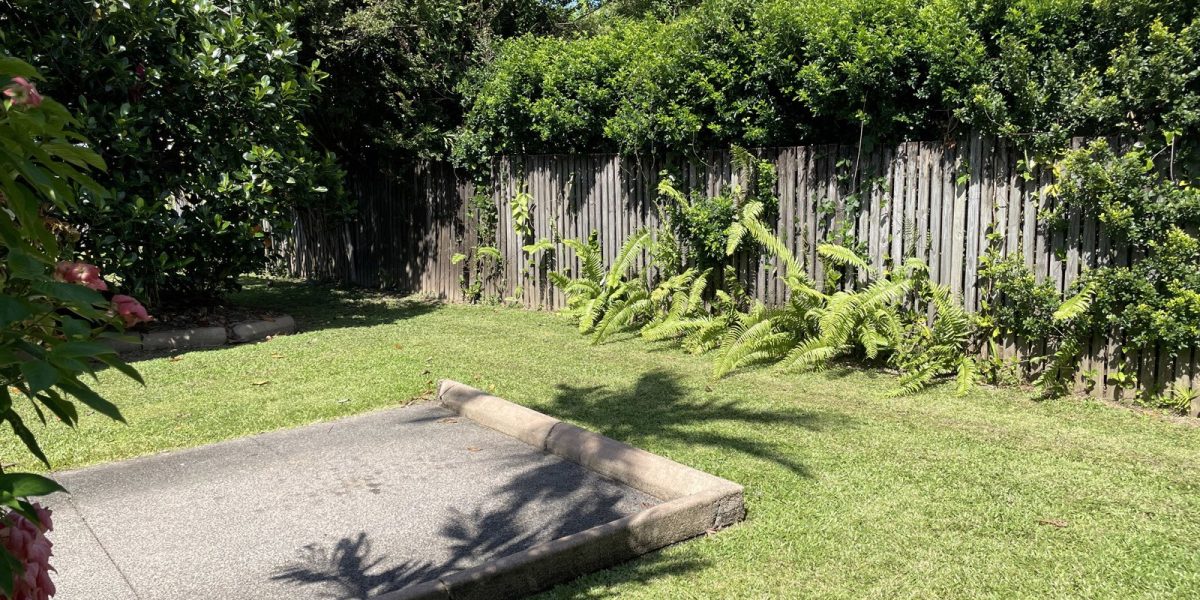 1/14 Ingham Court, Mooroobool, QLD 4870 AUS