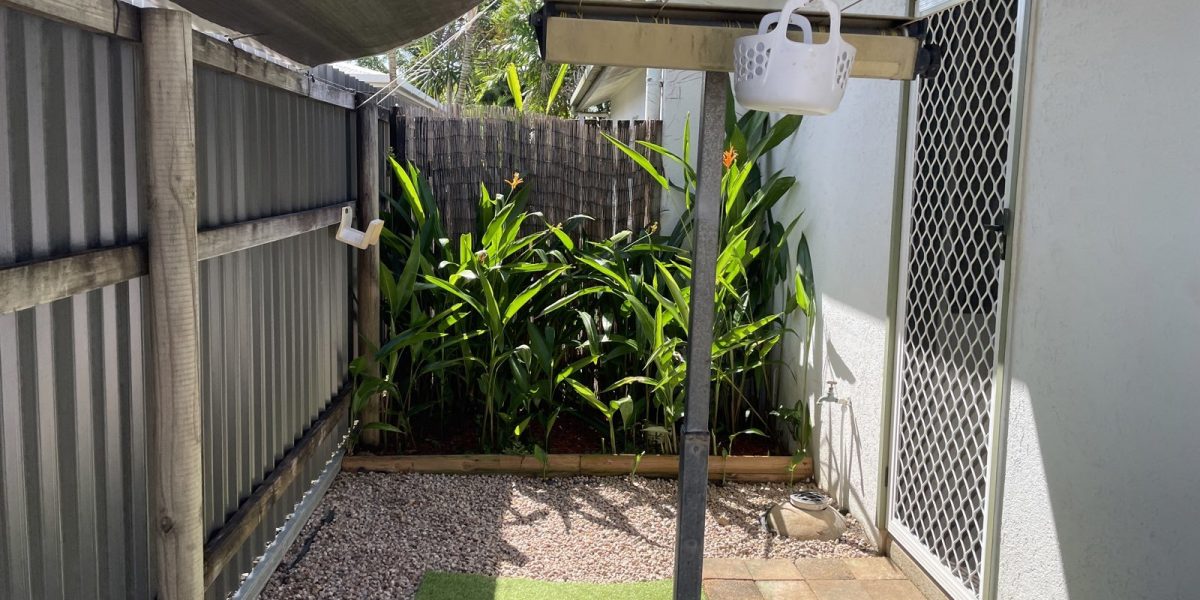 1/14 Ingham Court, Mooroobool, QLD 4870 AUS