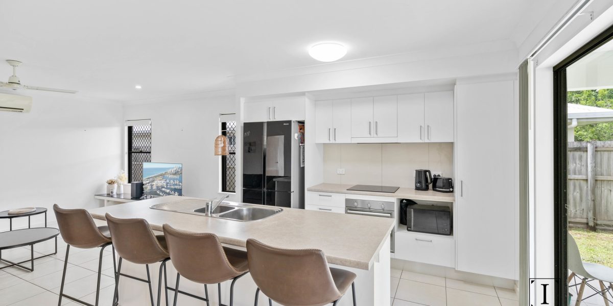 8 Yumbabulla Green, Smithfield, QLD 4878 AUS