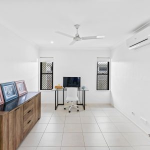 8 Yumbabulla Green, Smithfield, QLD 4878 AUS