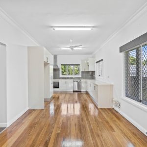 4 Harris Street, Parramatta Park, QLD 4870 AUS