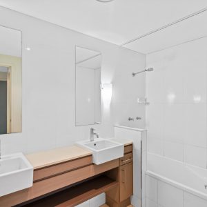 1301/37-41 Mann Street, Westcourt, QLD 4870 AUS
